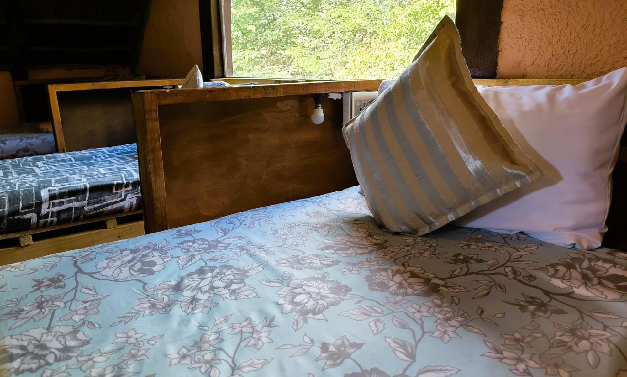 Elephant Trail Guesthouse And Backpackers Kasane Camera foto